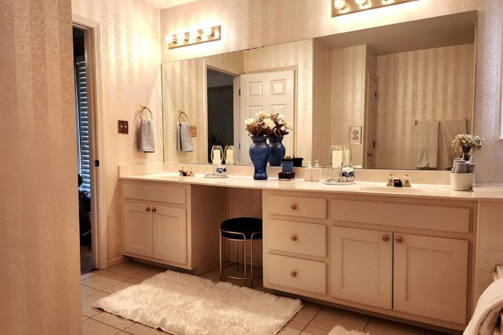 斯内尔维尔2,298Sqft-King Bed-Bbq-Gbps-W/D别墅 外观 照片